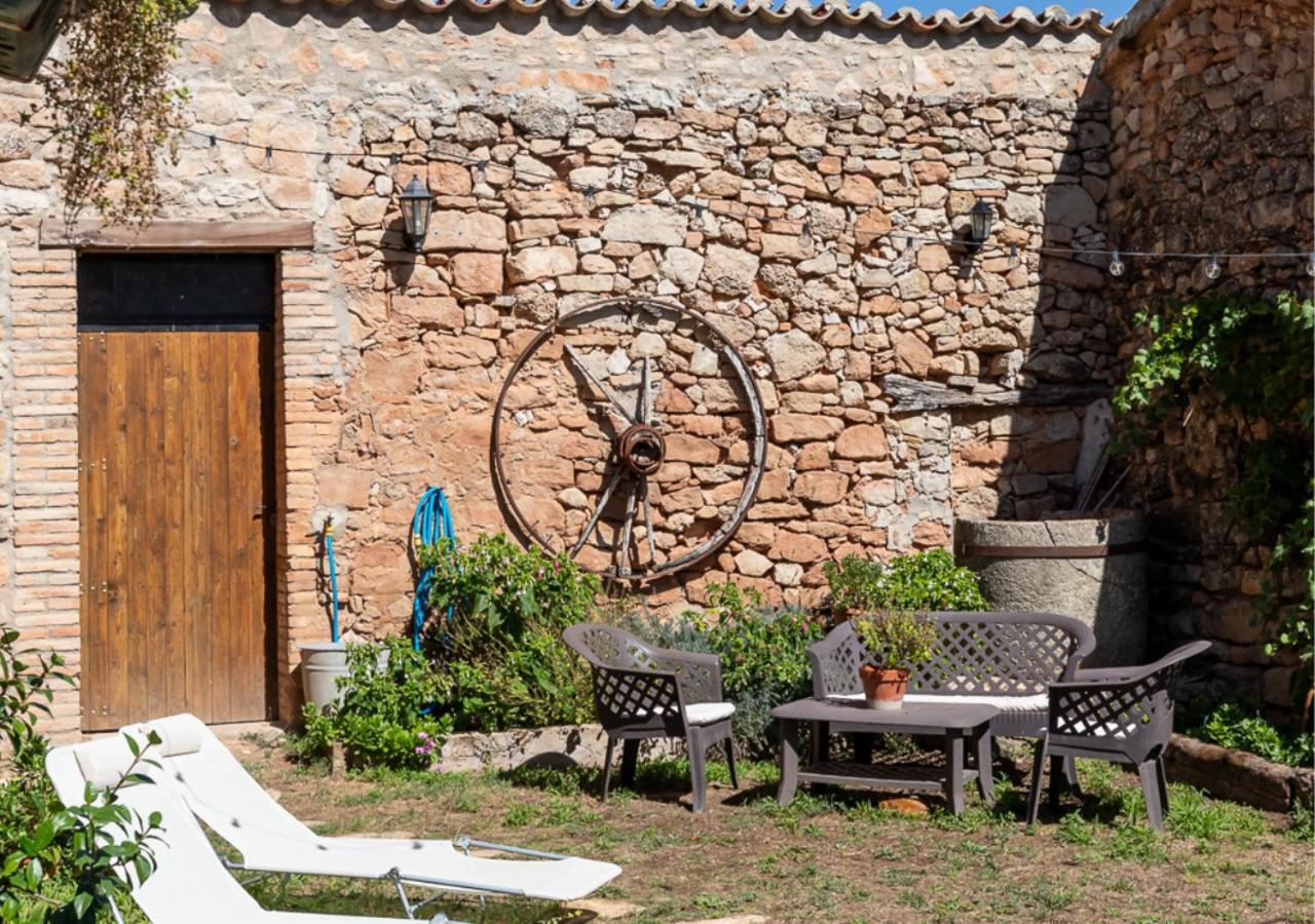 Masia Aubareda San Martín de Tous Екстериор снимка