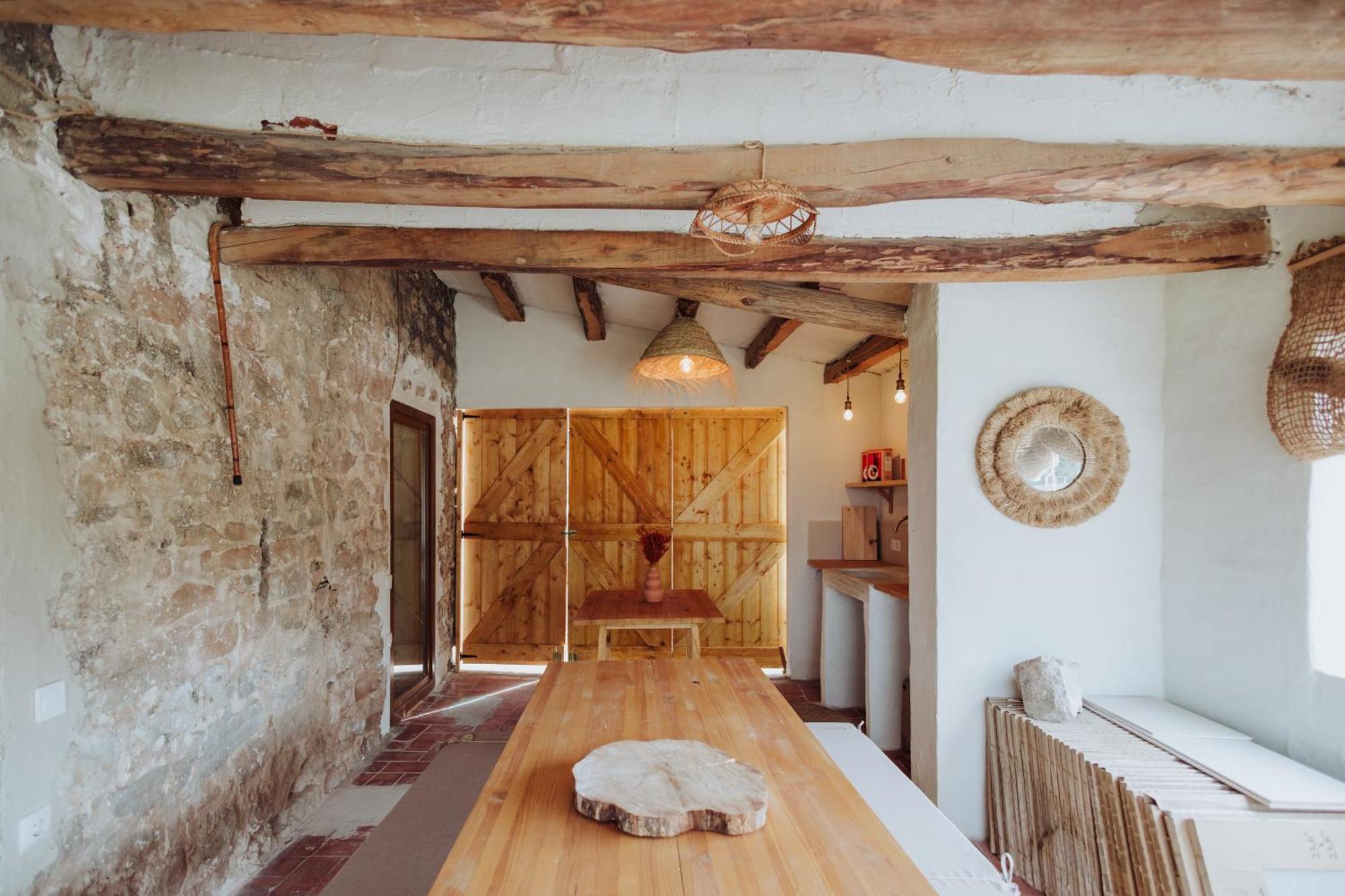 Masia Aubareda San Martín de Tous Екстериор снимка
